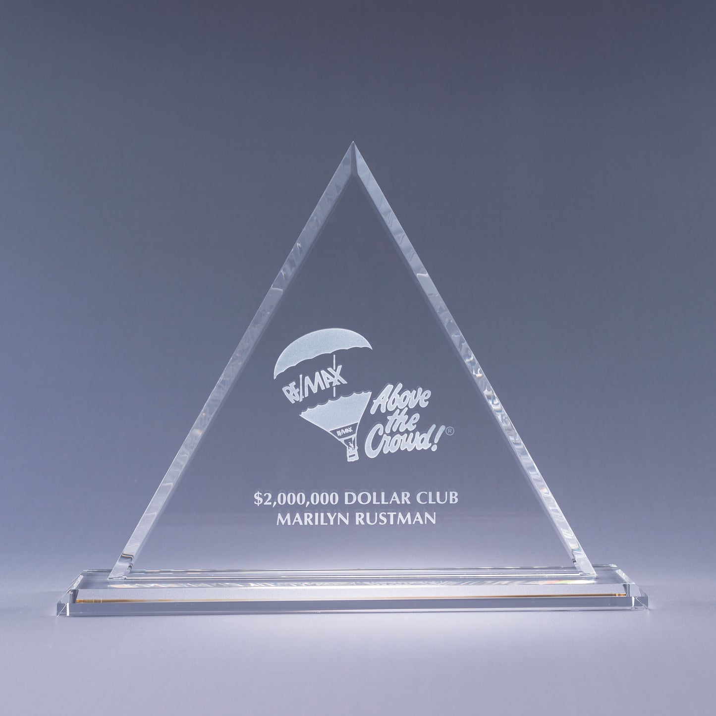 Optic Crystal Pyramid